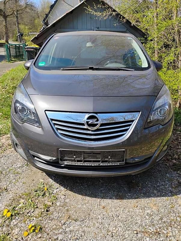 Gebraucht Opel Meriva 120 PS (88 kW) 2011 Van / Kleinbus