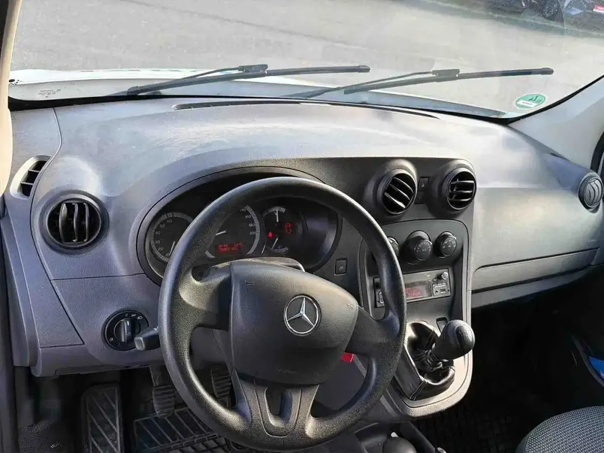 Gebraucht Mercedes Citan 112 114 PS (83 kW) 2017 Weiß Van / Kleinbus