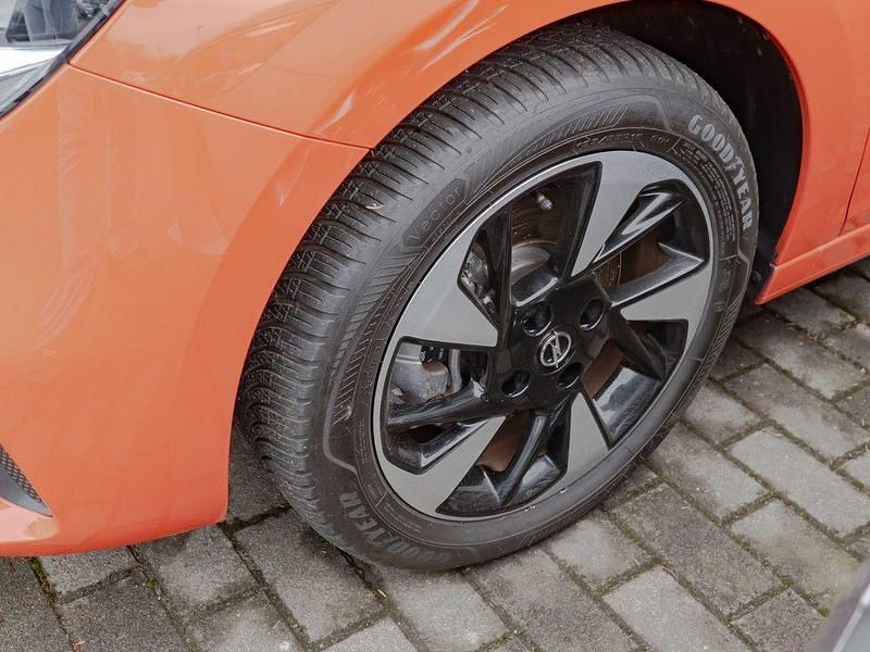 Gebraucht Opel Corsa-e Edition 100 kW (136 PS) 2022 Orange Kleinwagen