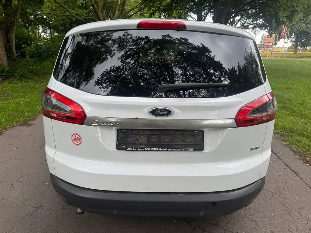 Gebraucht Ford S-MAX Trend 145 PS (106 kW) 2011 Weiß Van / Kleinbus