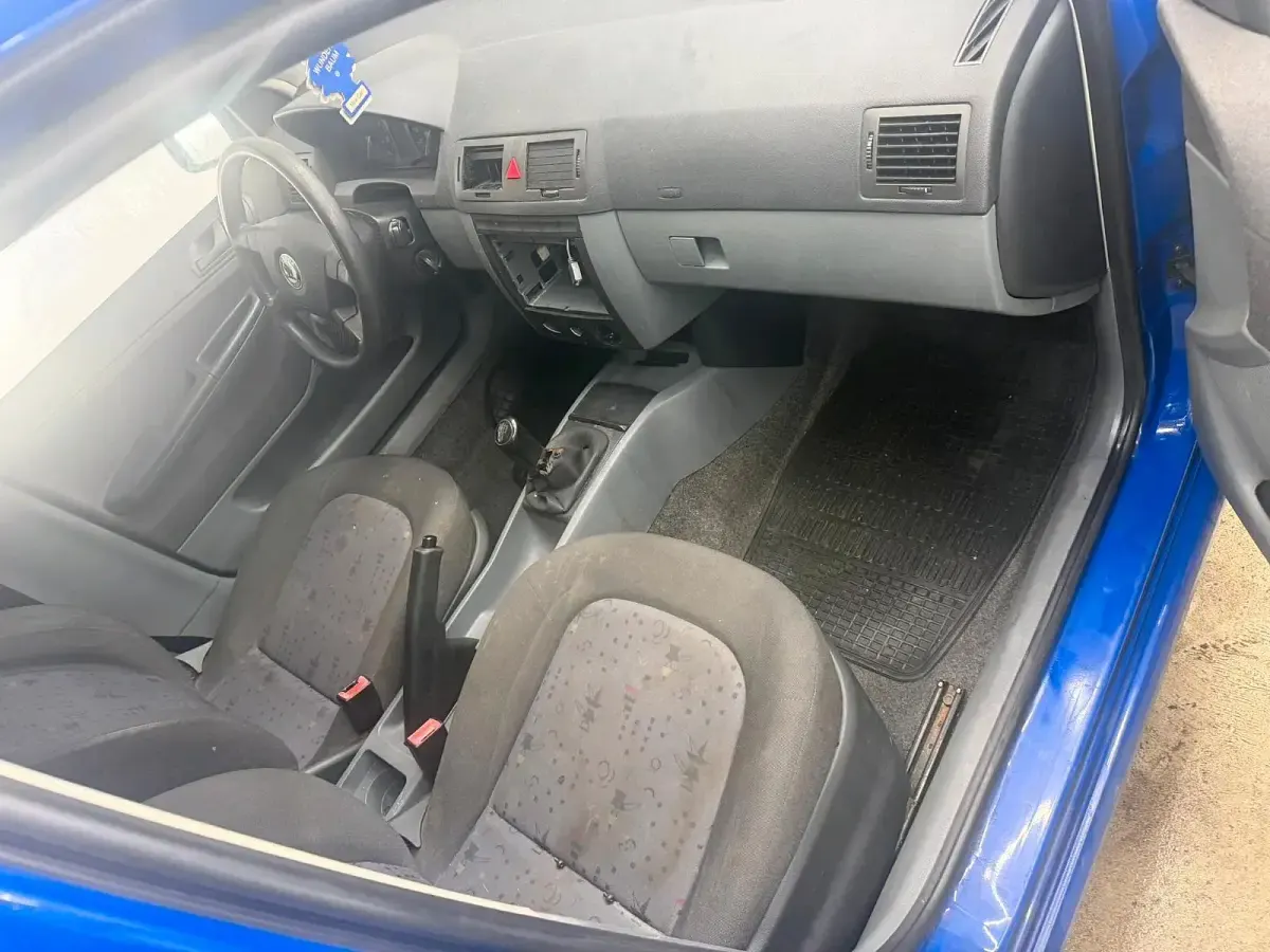 Second-hand Skoda Fabia 2004 Albastru Berlinǎ