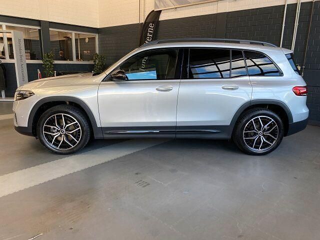 Gebraucht Mercedes EQB300 Progressive 167 kW (228 PS) 2024 Iridiumsilber SUV