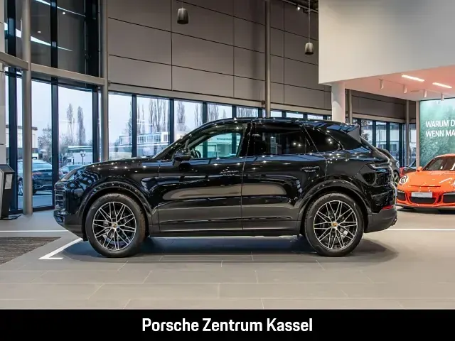Używany Porsche Cayenne 354 KM (260 kW) 2023 Czarny SUV