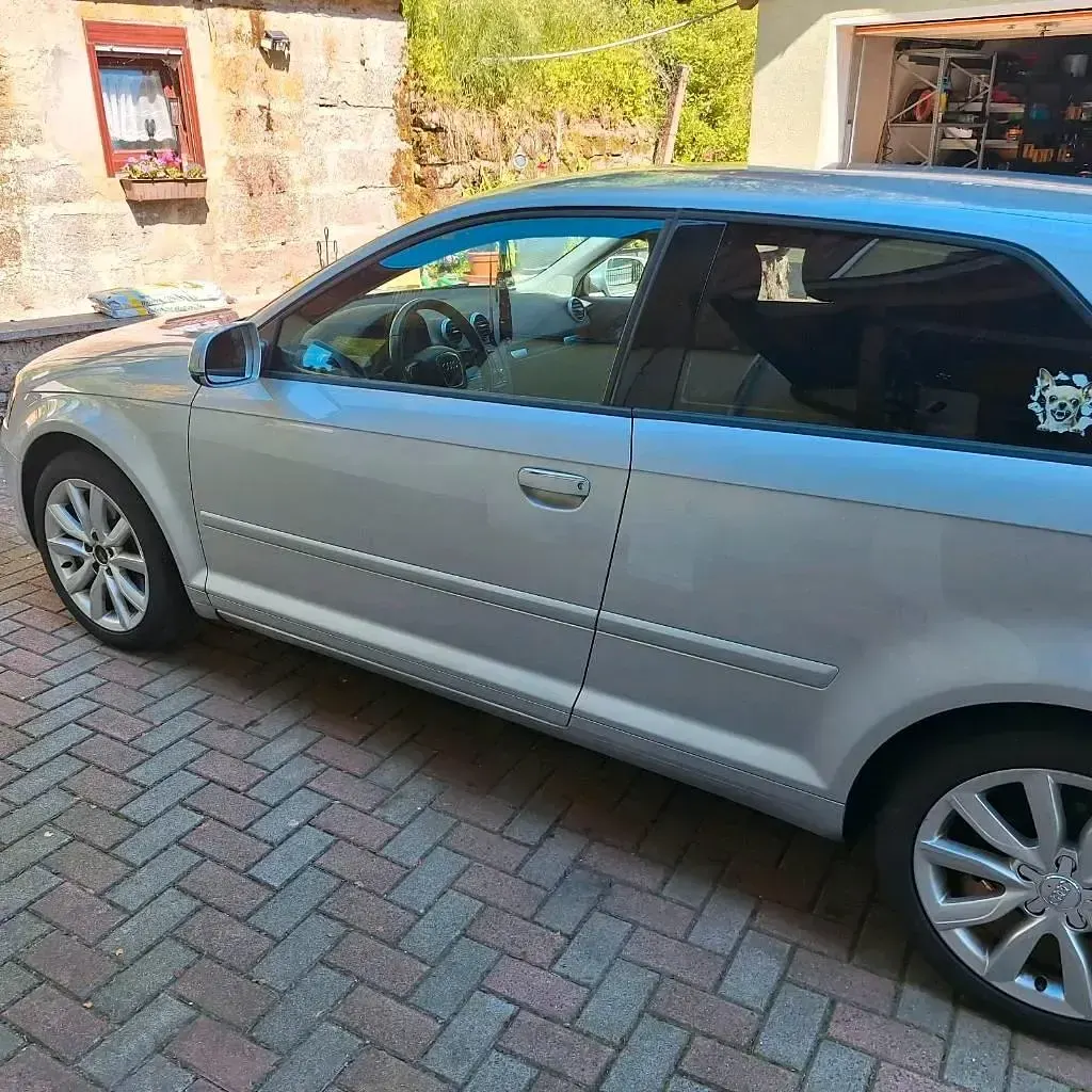 Gebraucht Audi A3 140 PS (102 kW) 2011 Silber Kleinwagen