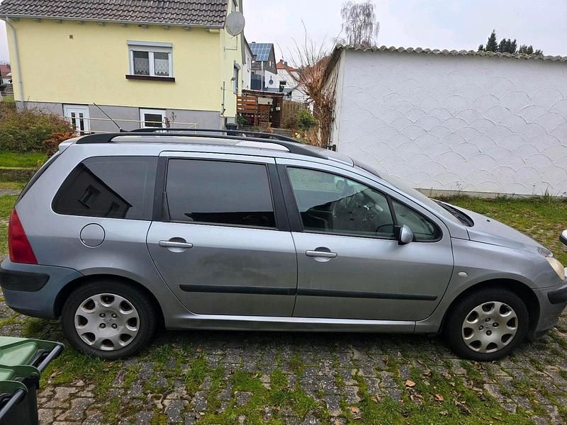 Gebraucht Peugeot 307 109 PS (80 kW) 2002 Silber Kombi