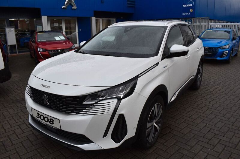 Weiß Gebraucht 2021 Peugeot 3008 Allure SUV | 23.950 € (Etwas zu teuer) - Bild 1/4