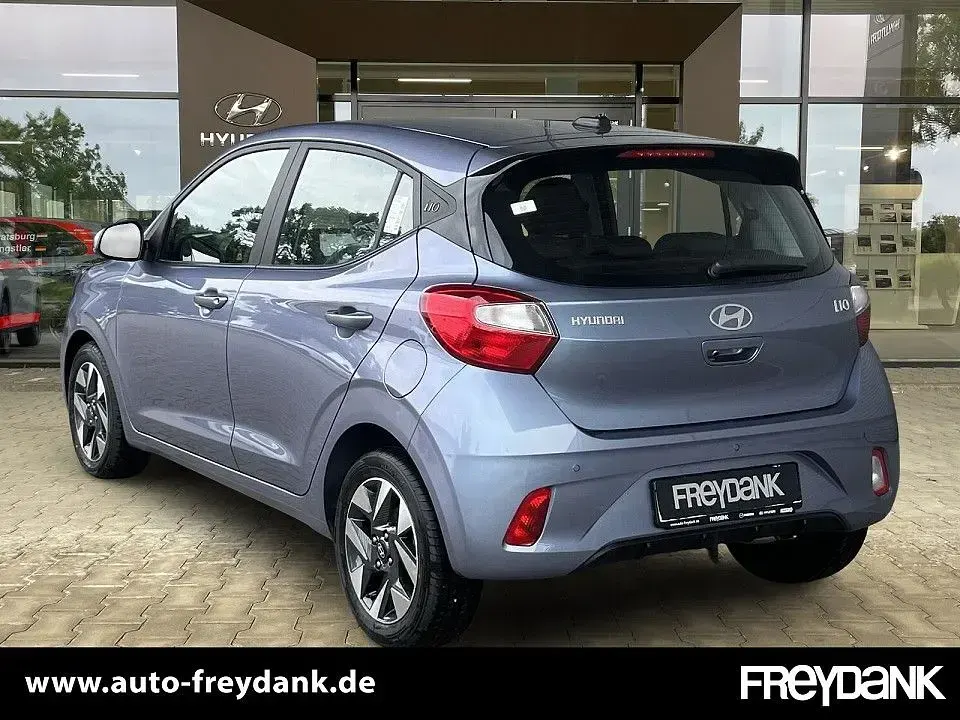 Neu Hyundai i10 Trend 79 PS (58 kW) 2025 Meta blue Kleinwagen