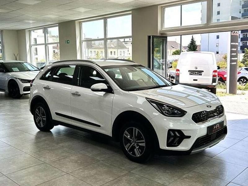 Gebraucht Kia Niro Vision 141 PS (103 kW) 2020 (swp) snow white pearl SUV