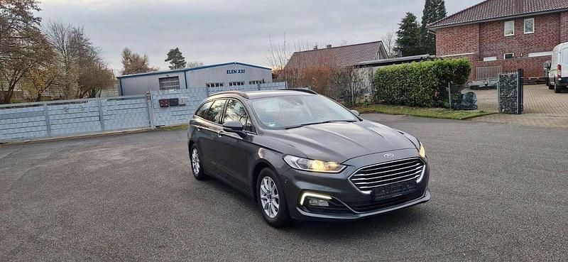 Second-hand Ford Mondeo 150 CP (110 kW) 2021 Gri Break