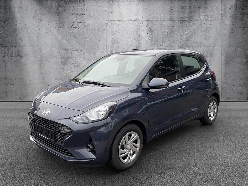 Aurora grey Neu 2025 Hyundai i10 Kleinwagen | 16.970 € (Fairer Preis) - Bild 1/4