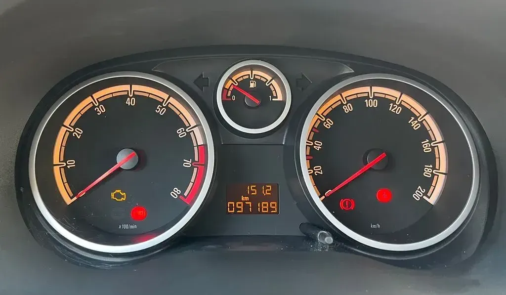 Gebraucht Opel Corsa Selection 69 PS (50 kW) 2011 Beige Kleinwagen