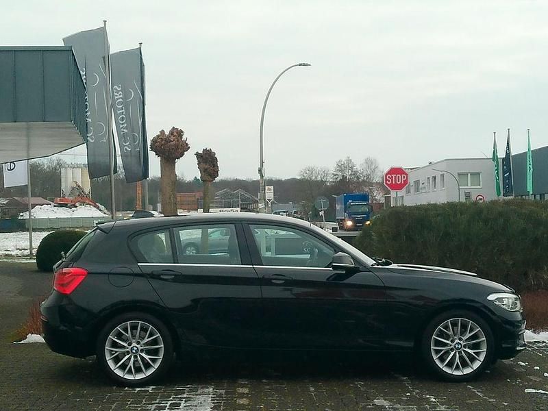 Gebraucht BMW 120 Sport Line 190 PS (139 kW) 2019 Schwarz Kleinwagen
