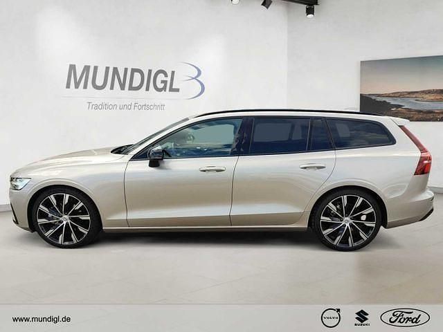 Gebraucht Volvo V60 Ultimate 197 PS (144 kW) 2024 Grau (bright dusk / metallic) Kombi
