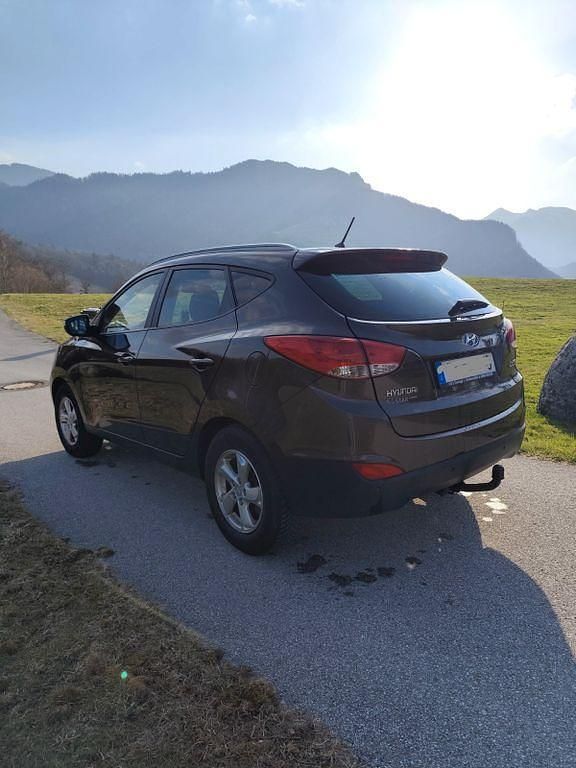 Gebraucht Hyundai ix35 Edition 135 PS (99 kW) 2013 Braun SUV