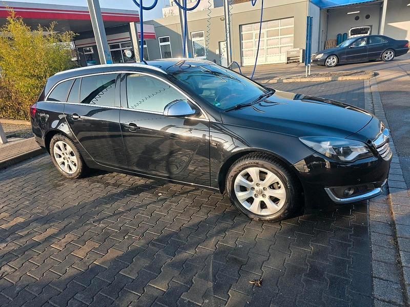 Gebraucht Opel Insignia 136 PS (100 kW) 2017 Schwarz Kombi