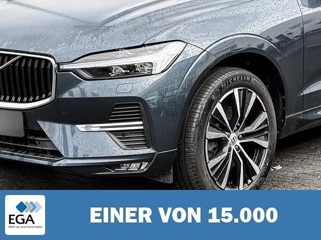 Gebraucht Volvo XC60 Core 197 PS (144 kW) 2023 Metallic SUV