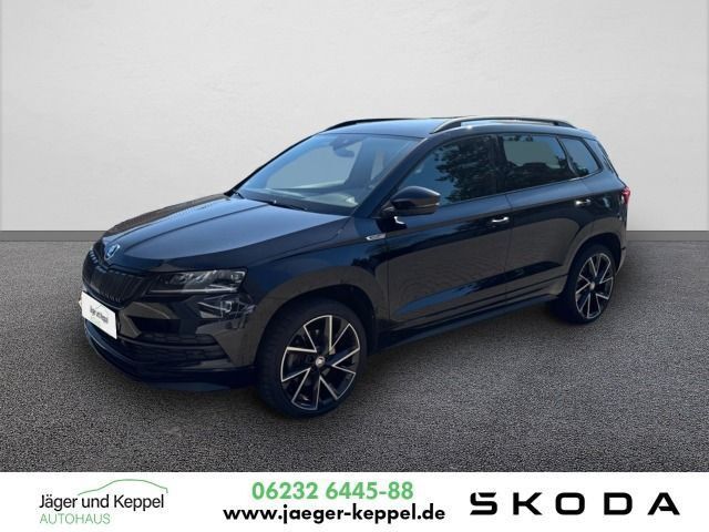 Schwarz Gebraucht 2020 Skoda Karoq SportLine SUV | 22.900 € (Etwas zu teuer) - Bild 1/4