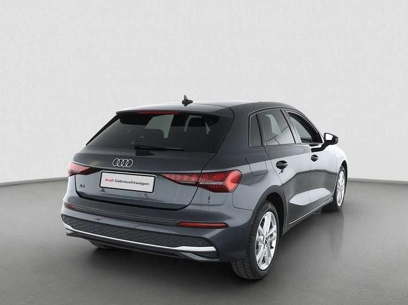 Second-hand Audi A3 Advanced 116 CP (85 kW) 2025 Gri Berlinǎ