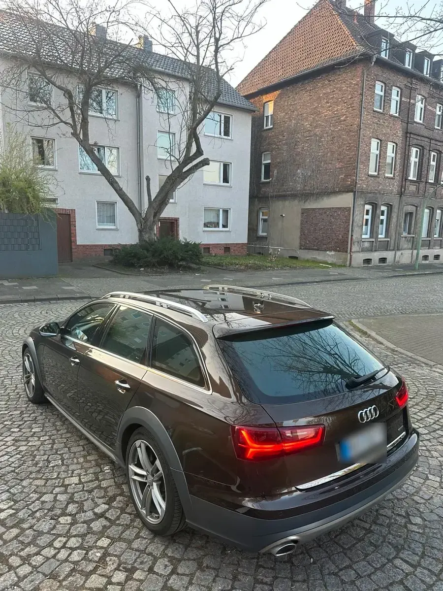 Gebraucht Audi A6 Allroad 218 PS (160 kW) 2015 Braun Kombi