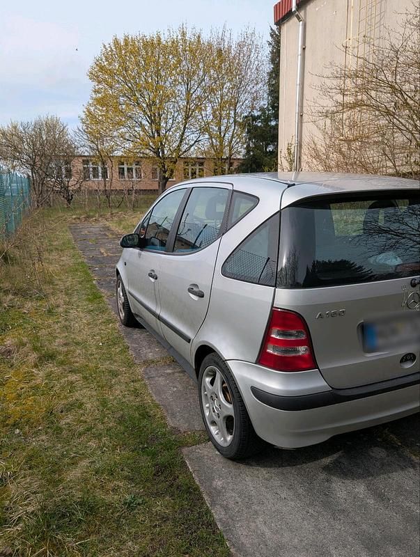 Gebraucht Mercedes A160 102 PS (75 kW) 2003 Silber Limousine