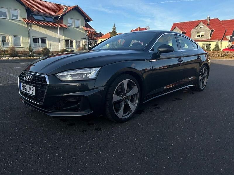 Schwarz Gebraucht 2022 Audi A5 Sportback S-Line Kleinwagen | 32.500 € (Superpreis) - Bild 1/4