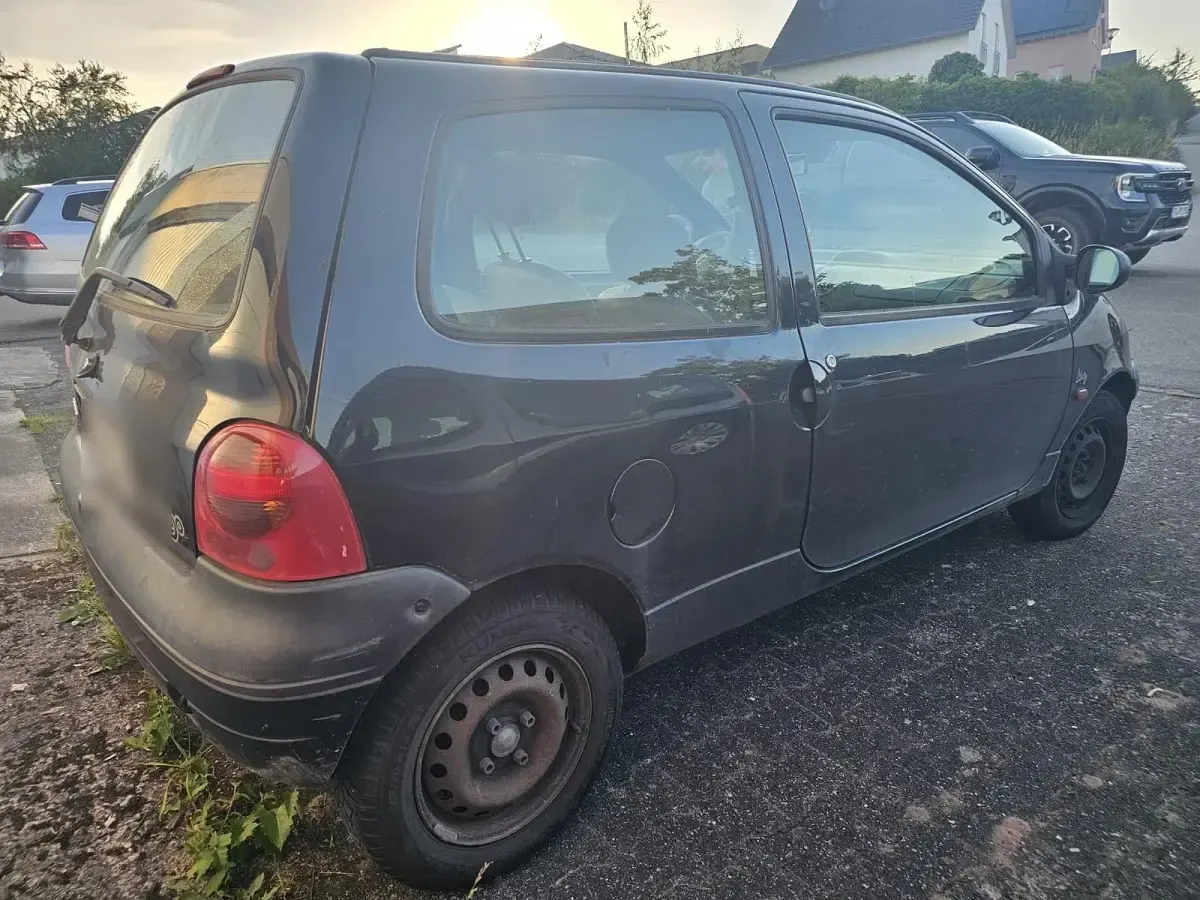 Gebraucht Renault Twingo 50 PS (36 kW) 2000 Schwarz Kleinwagen