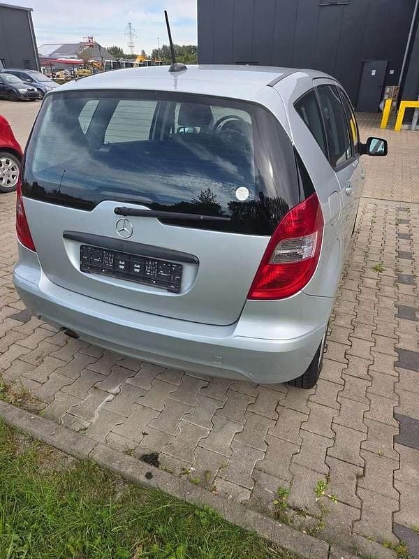 Grau Gebraucht 2008 Mercedes A170 Limousine | 3.299 € (Fairer Preis) - Bild 1/4