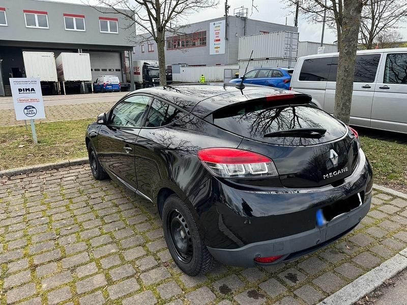 Gebraucht Renault Mégane Coupé Bose Edition 132 PS (97 kW) 2014 Schwarz Coupé