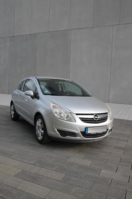 Gebraucht Opel Corsa 60 PS (44 kW) 2006 Silber Kleinwagen
