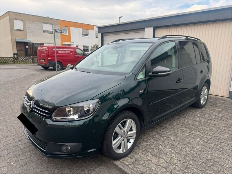 Grün Gebraucht 2012 VW Touran Match Van / Kleinbus | 5.800 € (Superpreis) - Bild 1/4