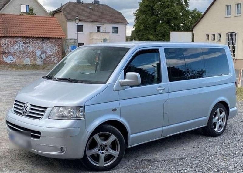 Gebraucht VW T5 131 PS (96 kW) 2005 Silber Van