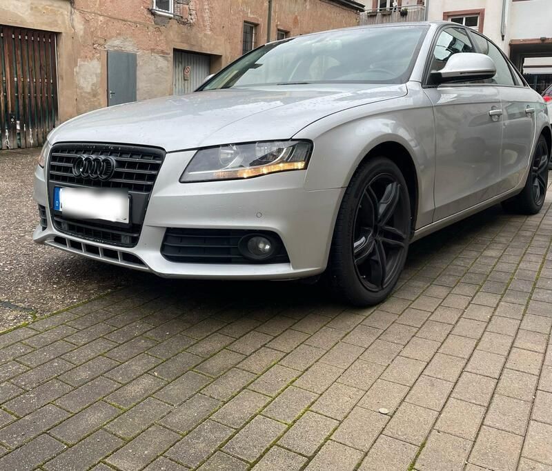 Silber Gebraucht 2008 Audi A4 Limousine | 4.500 € (Guter Preis) - Bild 1/4
