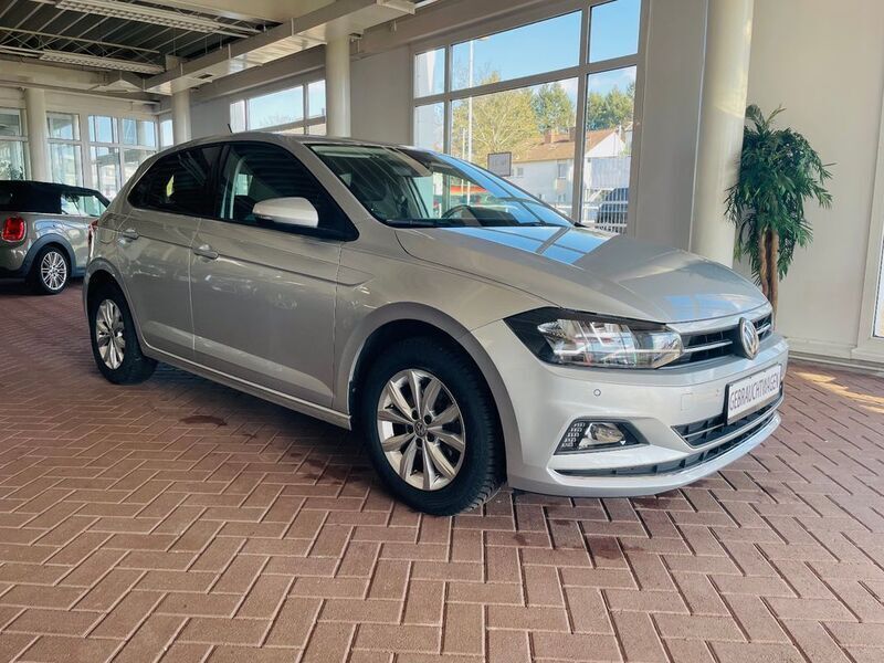 Silber Gebraucht 2020 VW Polo Highline Limousine | 16.950 € (Fairer Preis) - Bild 1/4