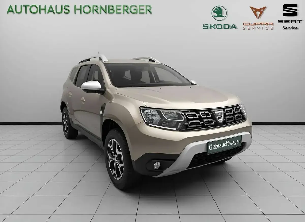 Gebraucht Dacia Duster Acces 114 PS (83 kW) 2019 Beige dune SUV
