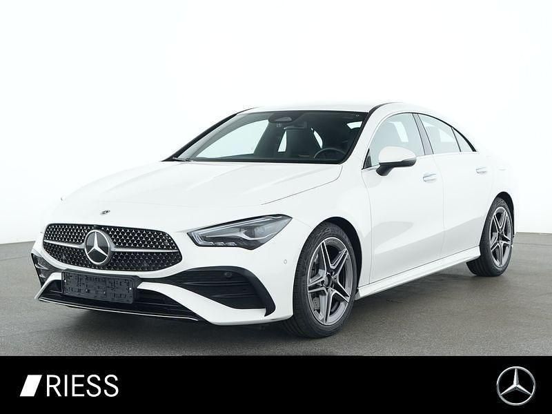 Unilack polarweiß Gebraucht 2024 Mercedes CLA220 AMG Limousine | 37.400 € (Fairer Preis) - Bild 1/4