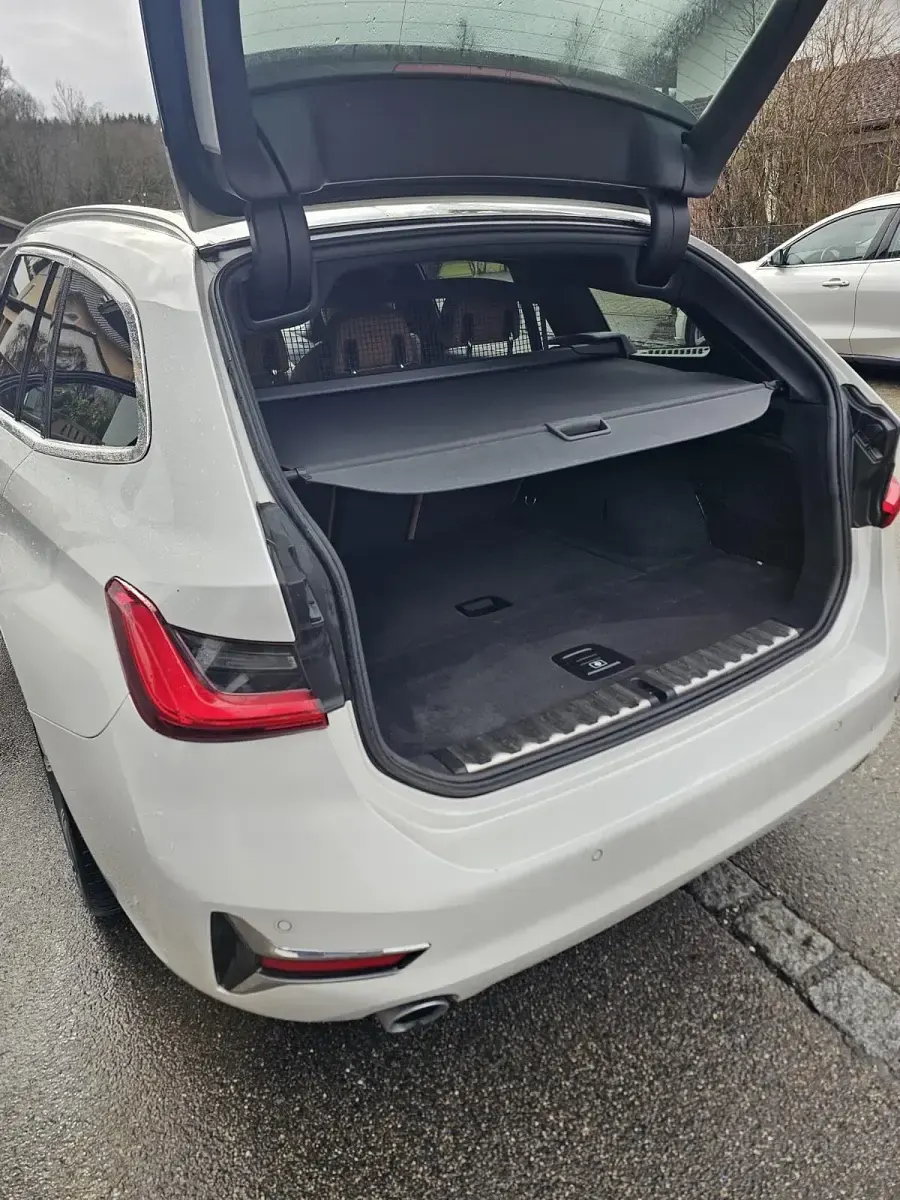 Gebraucht BMW 330 Luxury Line 286 PS (210 kW) 2021 Weiß Kombi