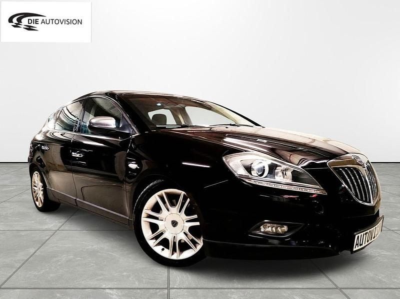 Schwarz Gebraucht 2009 Lancia Delta Limousine | 2.980 € (Fairer Preis) - Bild 1/4