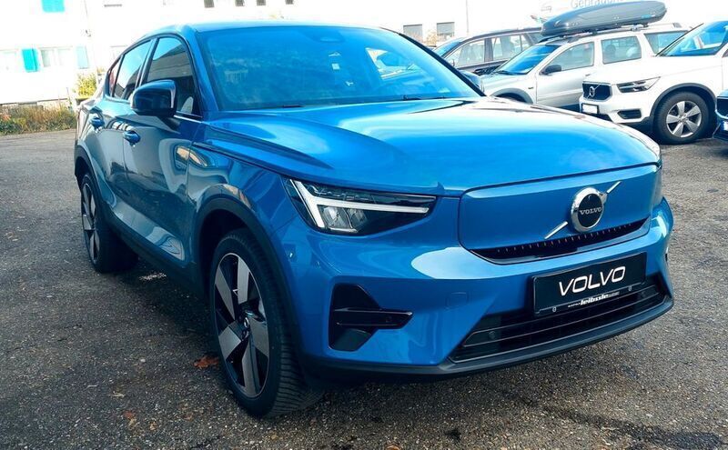 Fjord blue Gebraucht 2024 Volvo C40 Plus SUV | 57.590 € - Bild 1/4