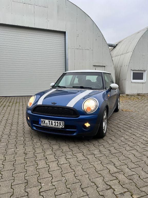 Blau Gebraucht 2008 Mini Cooper D Kleinwagen | 4.600 € (Etwas zu teuer) - Bild 1/4