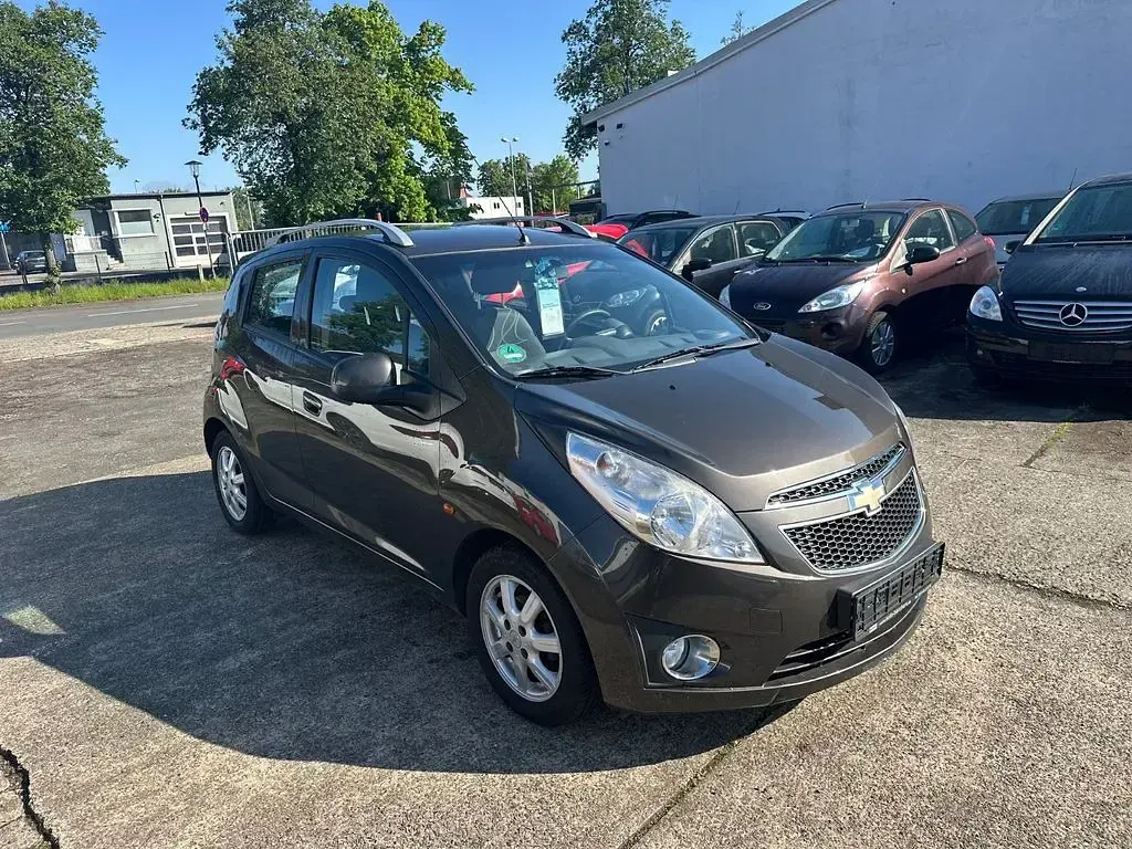 Gebraucht Chevrolet Spark LS 82 PS (60 kW) 2011 Braun Kleinwagen
