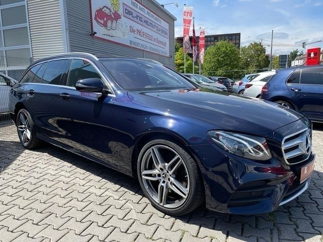 Gebraucht Mercedes E220 AMG line 194 PS (142 kW) 2018 Blau metallic Kombi