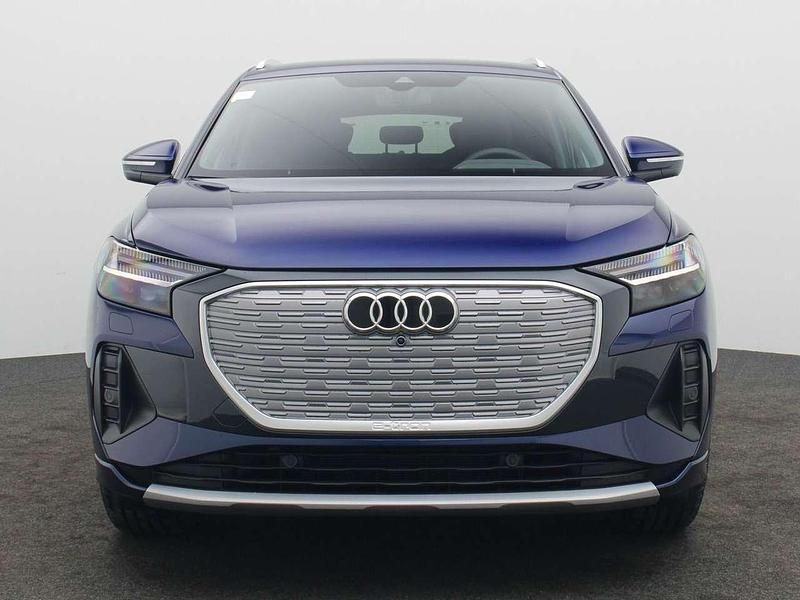 Gebraucht Audi Q4 e-tron Advanced Plus 150 kW (204 PS) 2024 Navarrablau metallic SUV