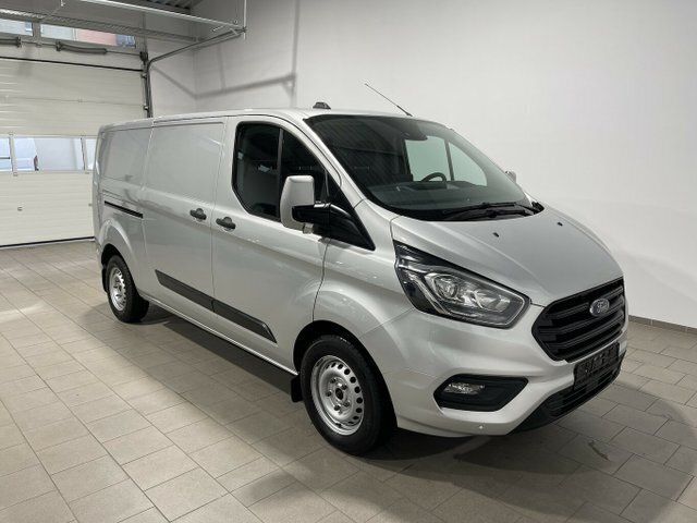 Gebraucht Ford Transit Custom Trend 131 PS (96 kW) 2020 Polar silber (metallic) Van