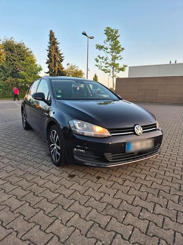 Gebraucht VW Golf VII Edition 150 PS (110 kW) 2014 Schwarz Kombi