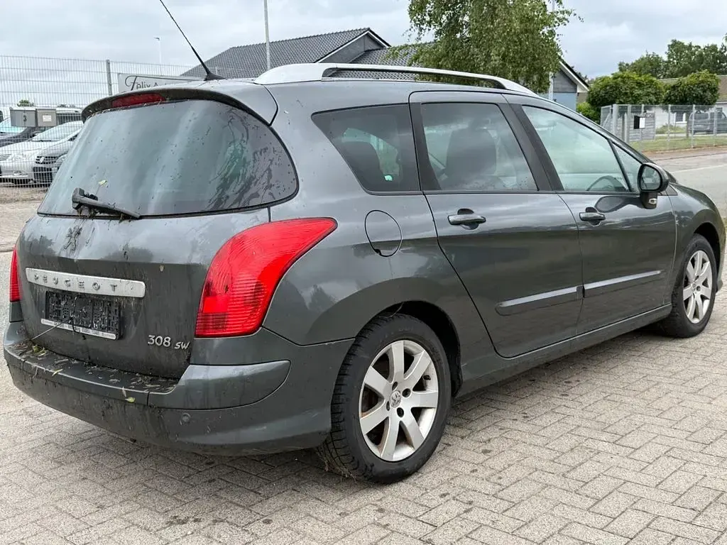 Gebraucht Peugeot 308 SW 163 PS (119 kW) 2011 Grau Kombi