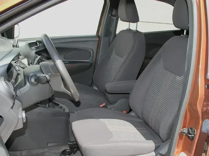 Gebraucht Ford Ka Plus Active 86 PS (63 kW) 2019 Braun metallic Kleinwagen