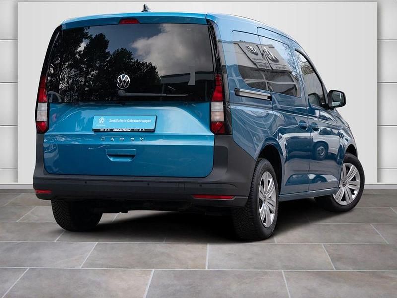 Gebraucht VW Caddy Basis 102 PS (75 kW) 2024 Costa azul metallic Van / Kleinbus