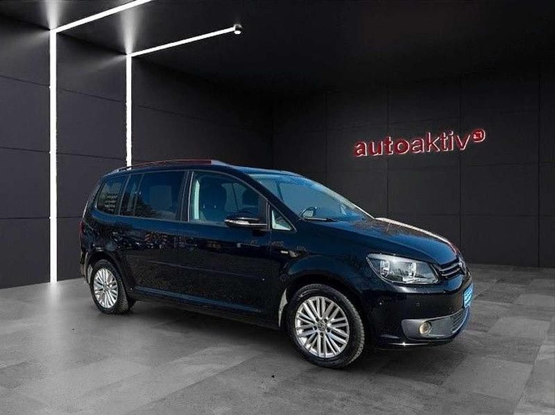 Gebraucht VW Touran Cup 140 PS (102 kW) 2014 Schwarz Van / Kleinbus