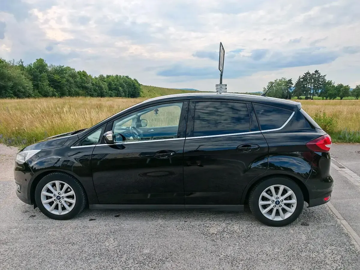Gebraucht Ford C-MAX Titanium 150 PS (110 kW) 2017 Schwarz Van / Kleinbus