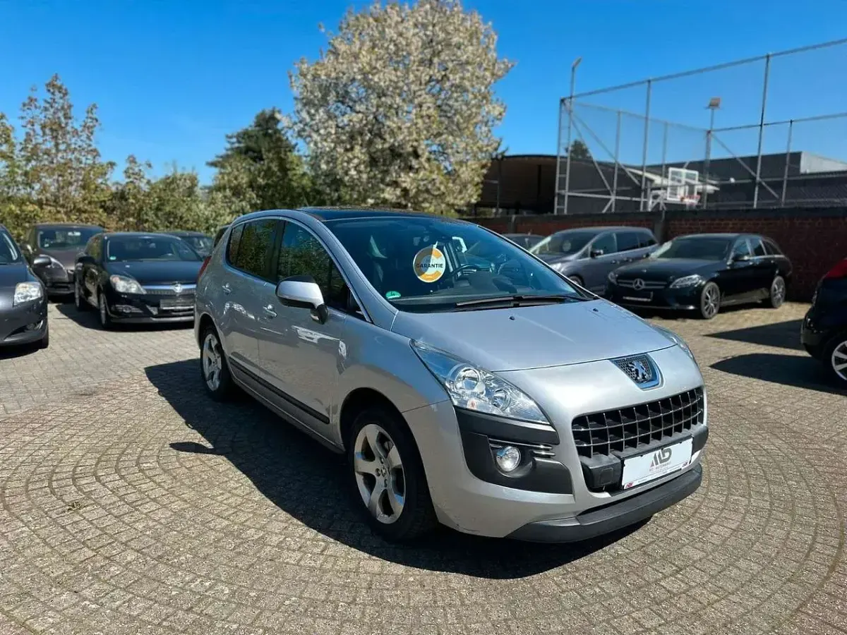 Gebraucht Peugeot 3008 120 PS (88 kW) 2009 Gris aluminium Kombi